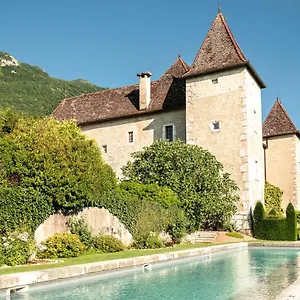 chateau-de-la-mar-chambres-dhotes.hotels-rhonealpes.com/